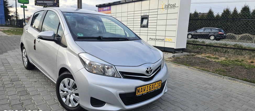 Toyota Yaris cena 34900 przebieg: 54840, rok produkcji 2012 z Poręba małe 191